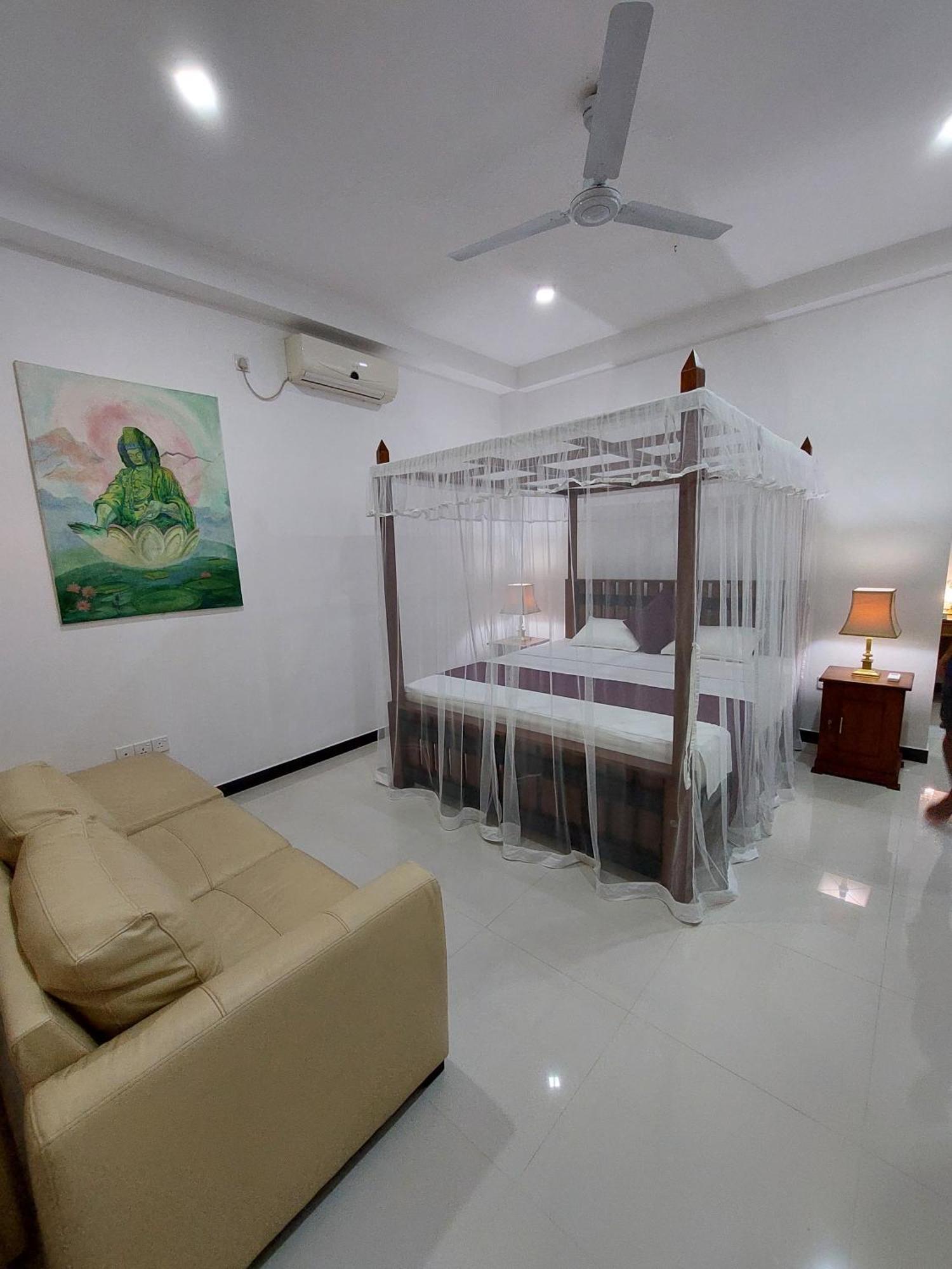 Villa Olga Unawatuna Exterior foto